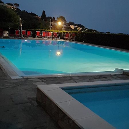 Casa Vacanze Mombrino Finale Ligure Buitenkant foto
