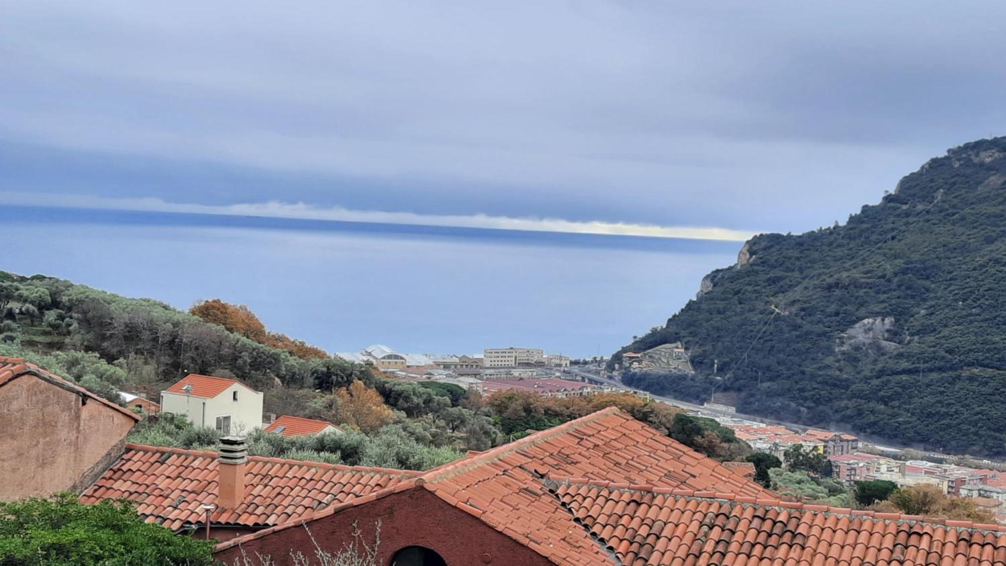 Casa Vacanze Mombrino Finale Ligure Buitenkant foto